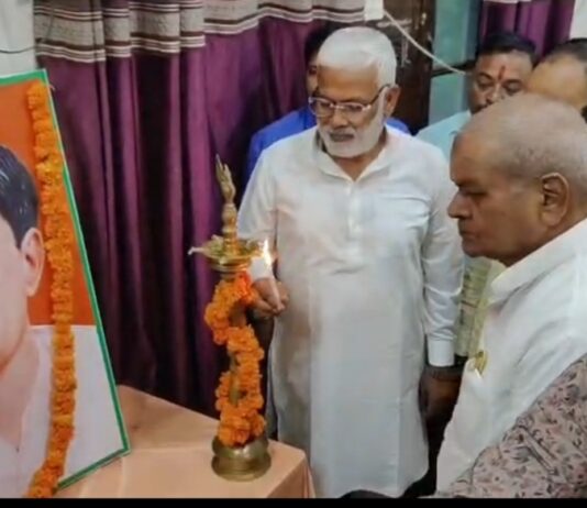 दीनदयाल के विचारों से ही खड़ा हुआ भाजपा का मजबूत संगठन : स्वतंत्र देव सिंह